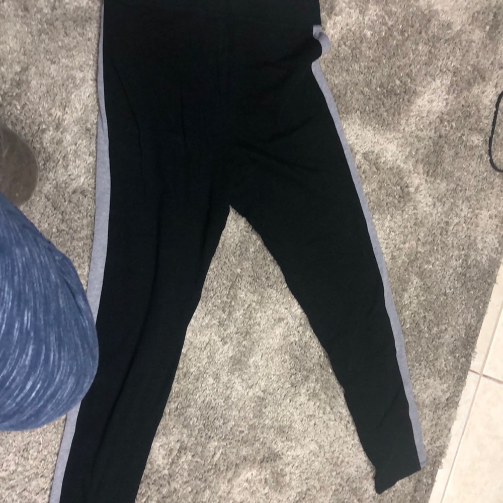 Pants - Picture 2 of 3